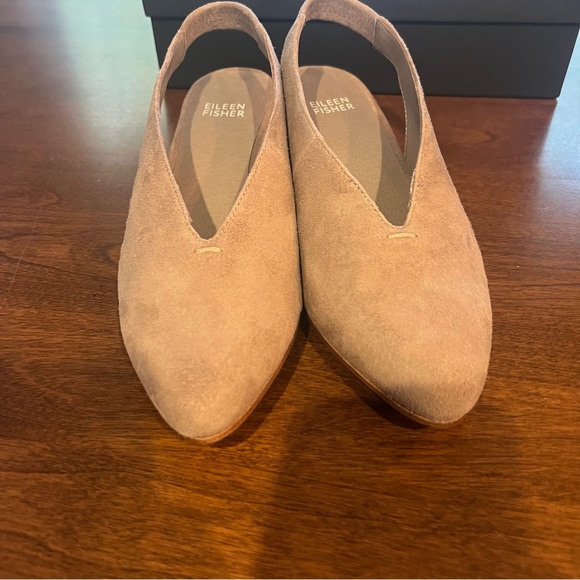Eileen Fisher Taupe Suede Gatwick Slingback Block Heel Pump - NWT 6.5 - Picture 7 of 12
